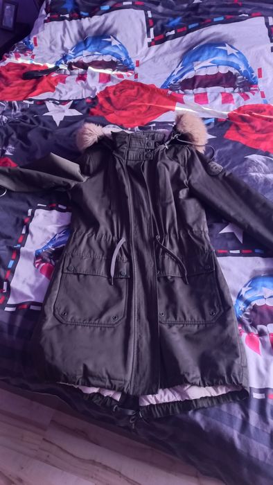 Дамско зимно яке