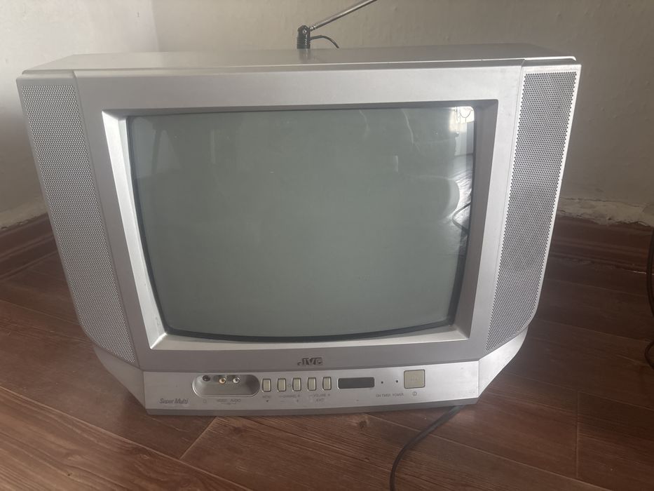 Продам телевизор