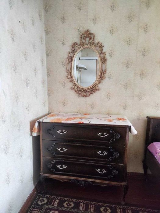 Сдаю комнату с хозяйкой. метро Космонавтов.