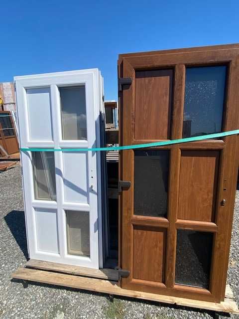 Depozit de usi si ferestre PVC