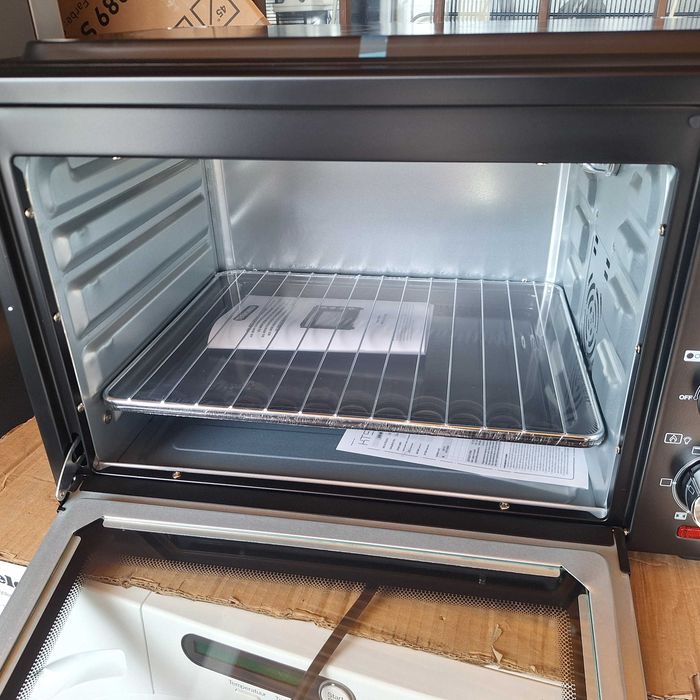 Фурна тип раховец с двойка керамични котлони - чисто нова 24м гаранция