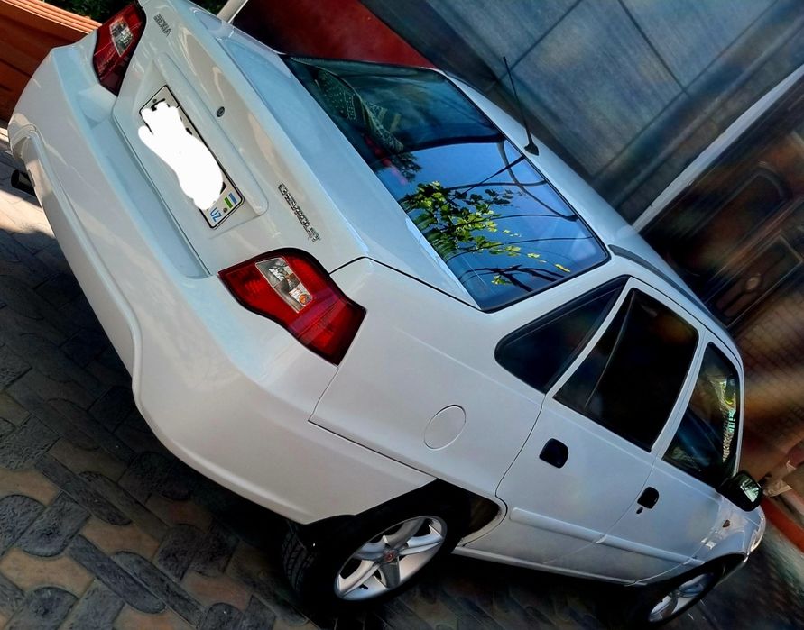 Nexia 2 2010 yil TOZA...
