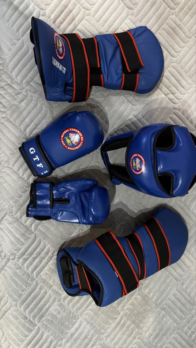 Амуниция и форма для тэквандо