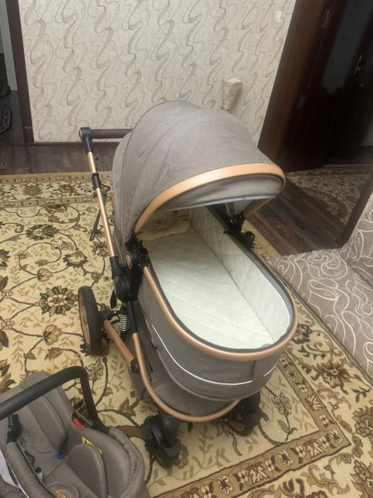 Детская коляска, 2/1, в идеальном состоянии