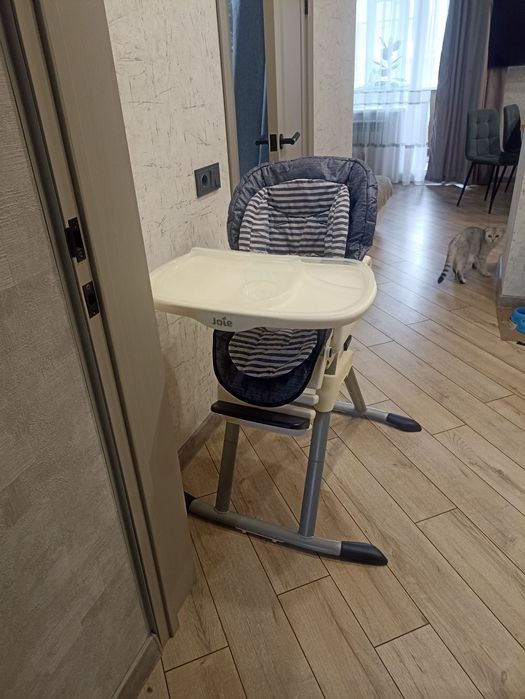 Стульчик детский для кормления