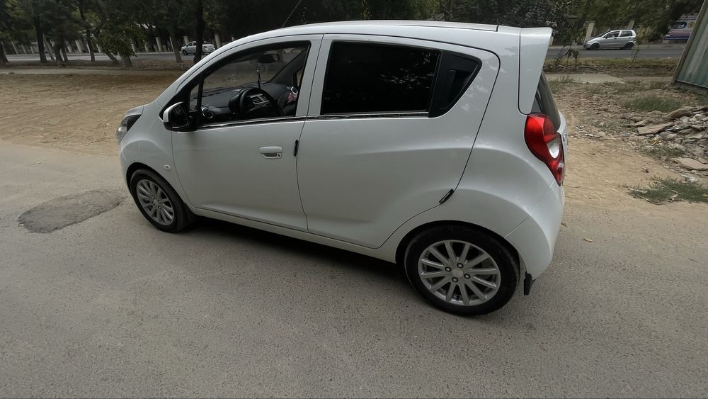 Spark 2014 yili gaz oʻrnatilgan holati edial