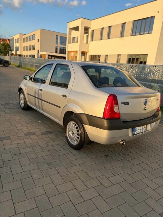 Dacia Logan