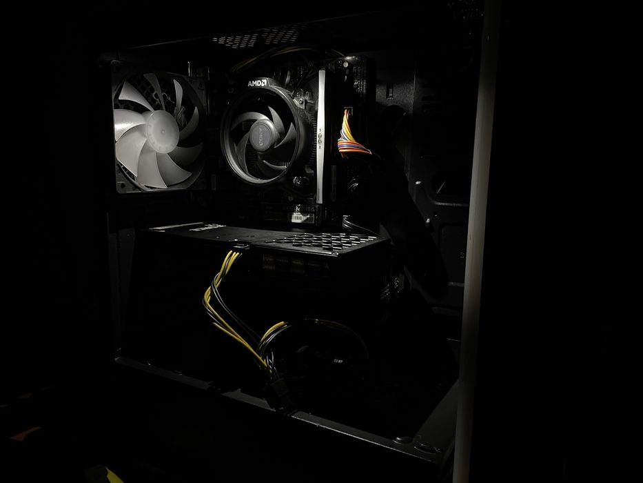 Геймърски компютър сглобен