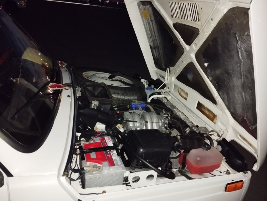 Продам Нива 21214