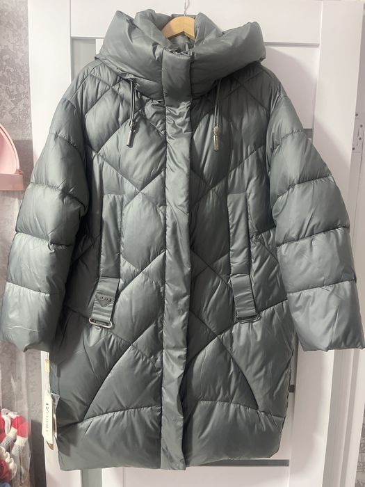 Продам зимний пуховик!