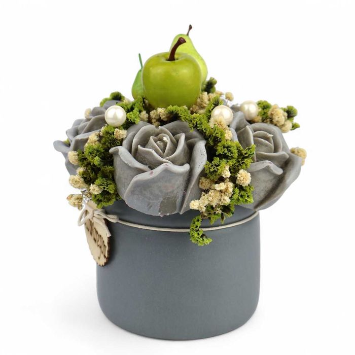 Букет соеви свещи с рози и плодове – Елегантно изкушение