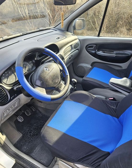 Renault Scenic RX4