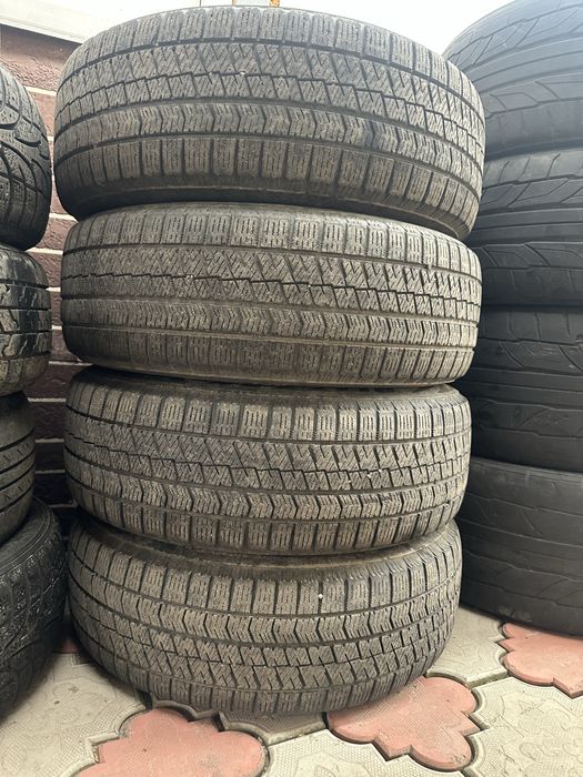 Продам комплект дисков с резиной R15