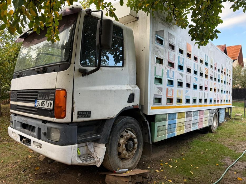 Vând Camion Omologat Apicol.