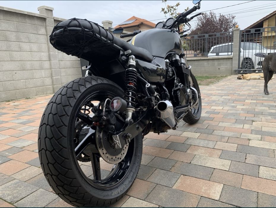 Honda CB750 Seven Fifty custom cafe racer