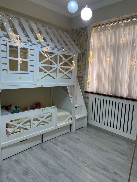 Продаётся квартира в новостройке, 3-х комнатная в Яккасарайском районе