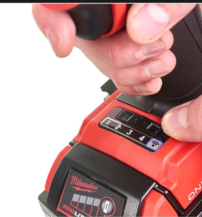 Milwaukee M18ONEID2