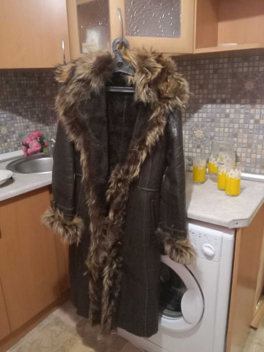 Продам дублёнку женскую