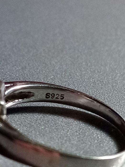 Кольцо серебряное