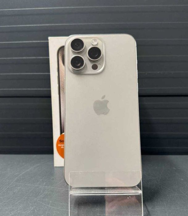 Vand telefon samsung si iphone