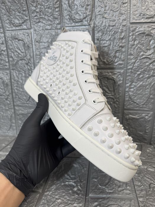Christian Louboutin Alb Pk Premium