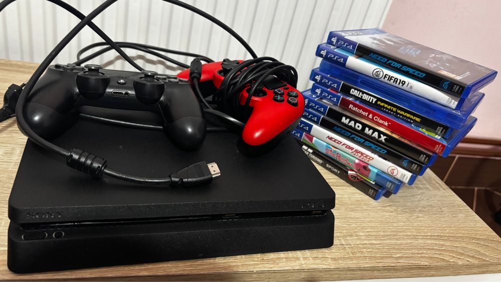 Vind sp4 slim,2 manete si 10 jocuri