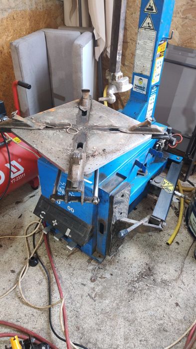 Vând aparate pentru vulcanizare