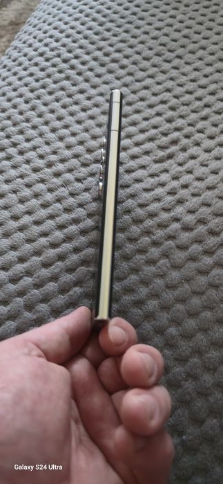 Самсунг S22 ULTRA