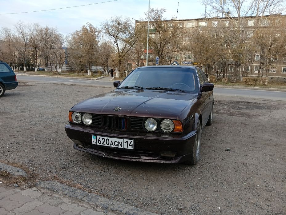 Продам BMW 520 (не на ходу)