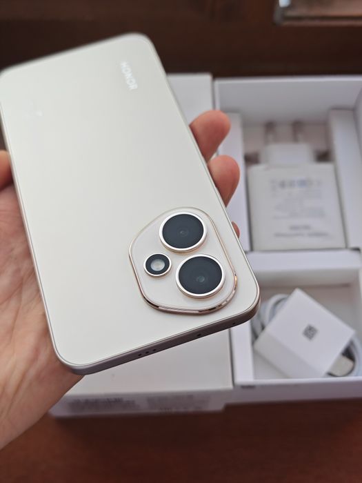 Honor 400 256Gb 5G как новый