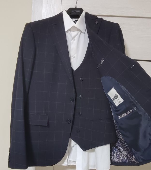 Костюм тройка 20.000