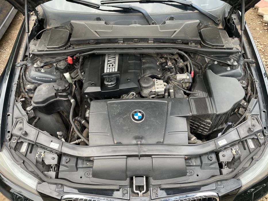 BMW E91 318i 2.0 benzina 2010 defect