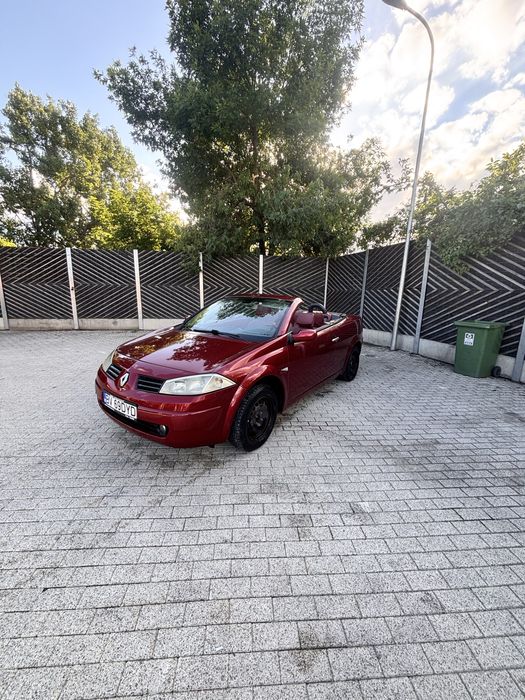 RENAULT Megane 2004