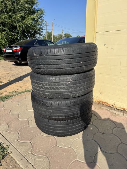 Продам шина 18 размер