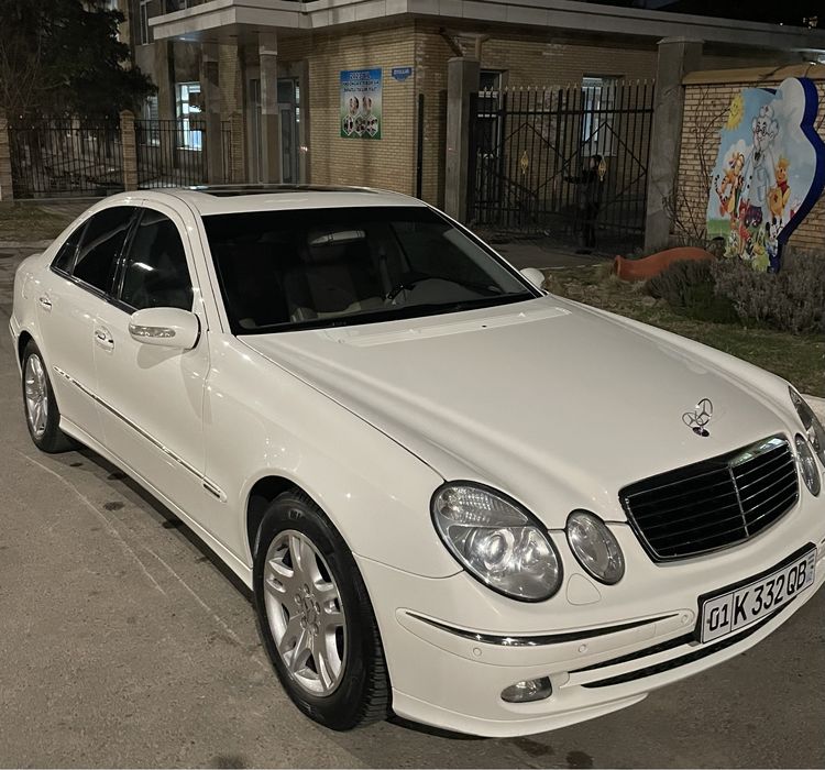 Продаётся ; СОТУВДА;  Мерседес бенс w211 Mercedes-Benz w211