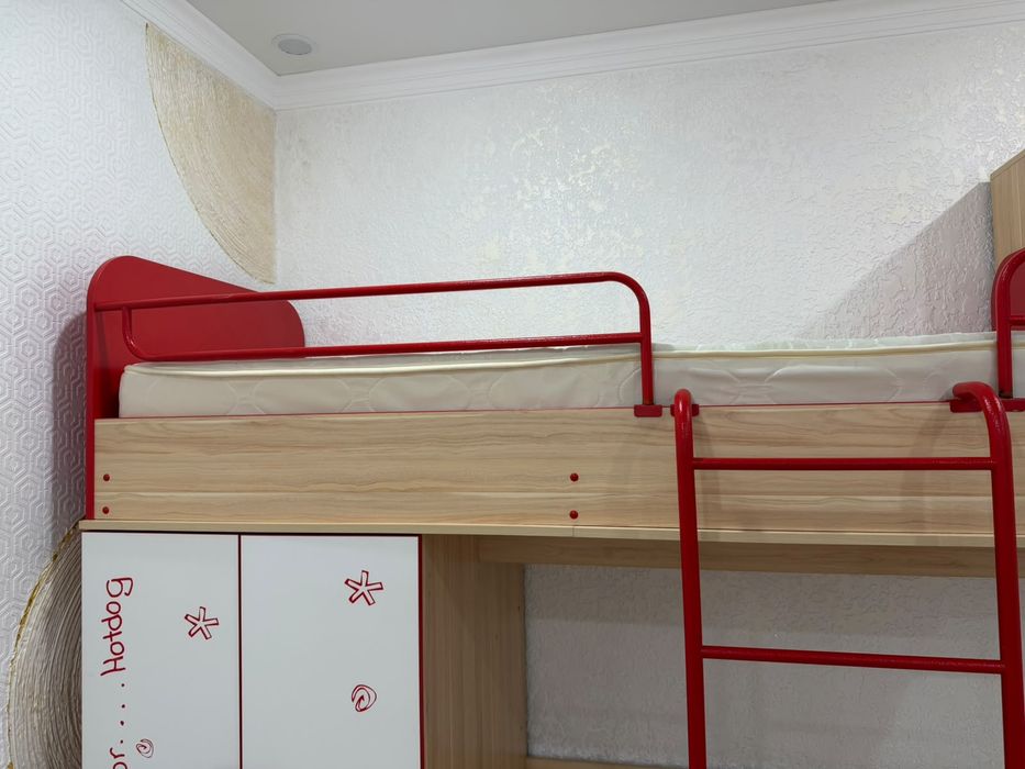 Детский гарнитур