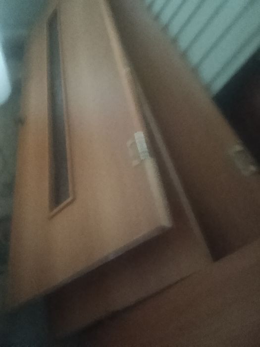 Прадам двери бу атлични састаяне