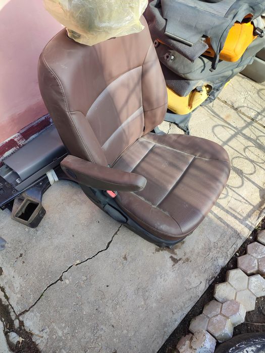 Сиденья grand starex н1