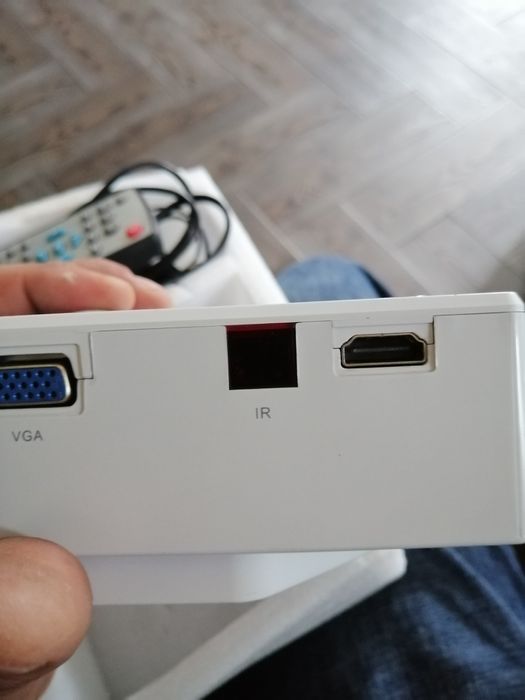 proiector led multimedia 8K cu android