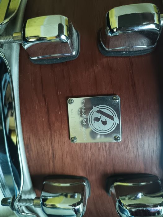 Продавам барабанче Kirchhoff maple 14x5,5 Germany