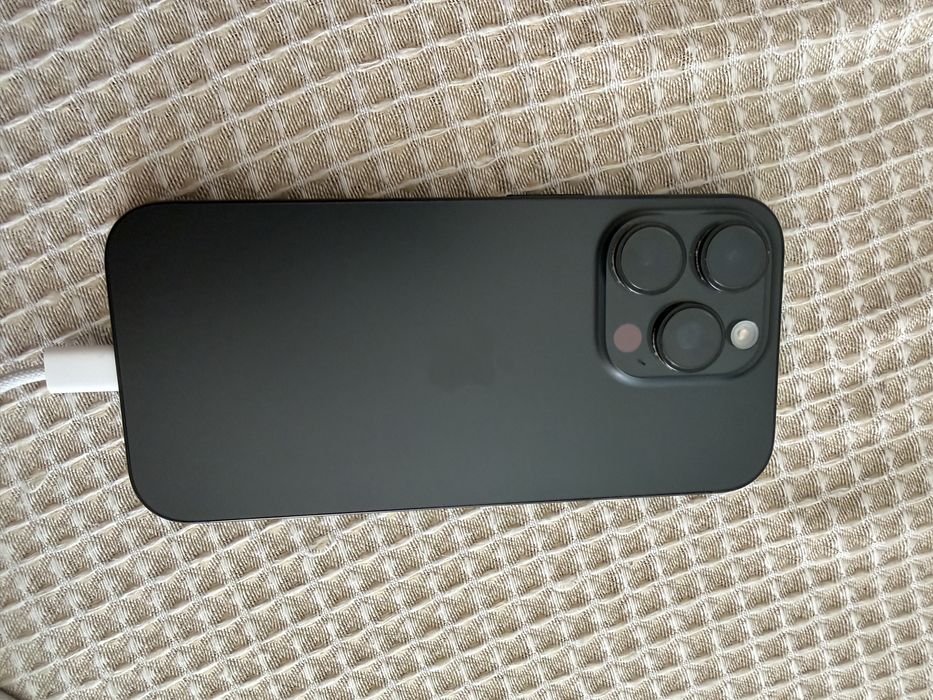 iPhone 16 pro 256gb