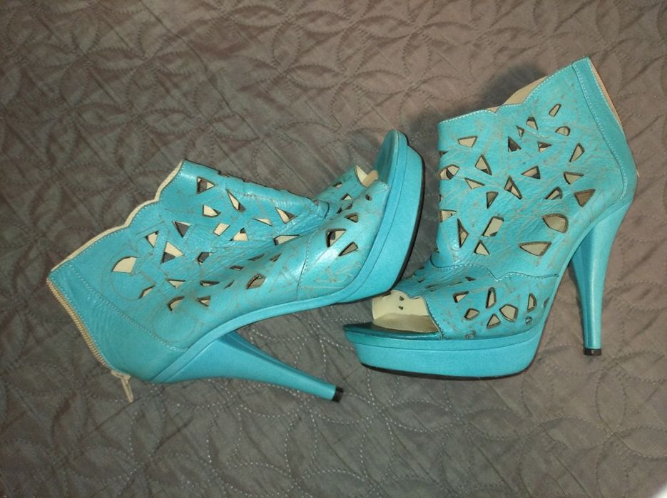 Летни боти естествена кожа номер 39