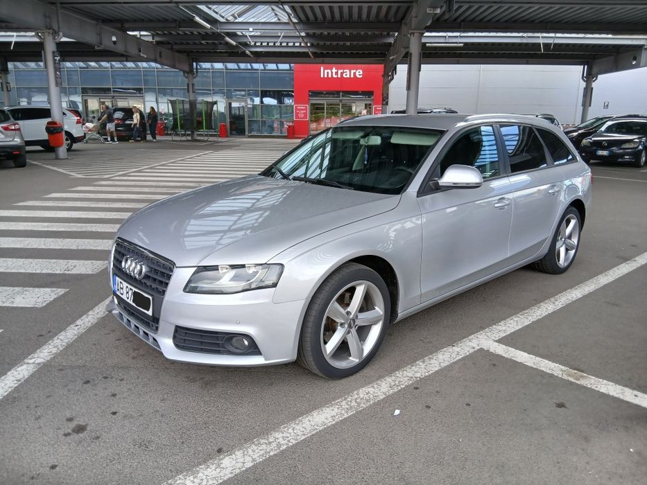 Audi a4 b8   2.0 tdi an 2009