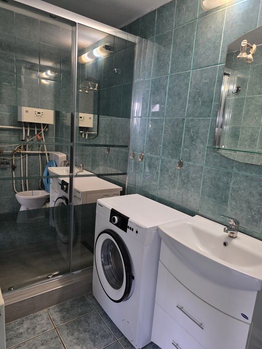 Casă mică, ideală pentru locuință sau birou