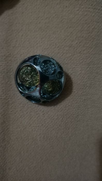 Продам женское пальто