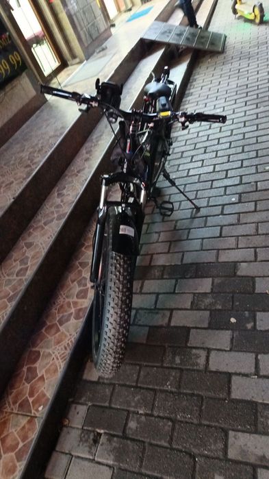 Велик сотилади янги