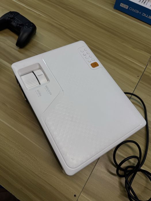 Продам прожектор