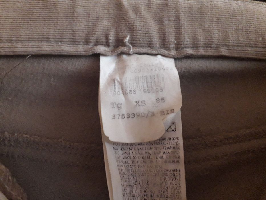 Pantalon din catifea reiata