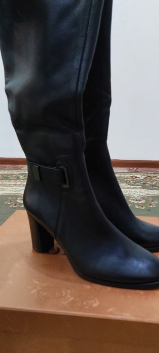 Продается осенние сопоги