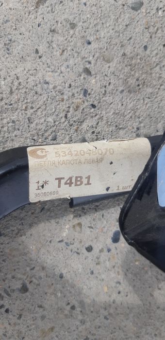 Петля капота toyota highlander